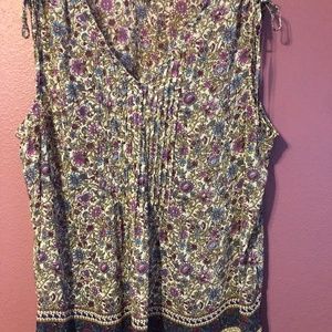 Westport 1962 Geometric Floral Print V Neck Sleeveless Blouse